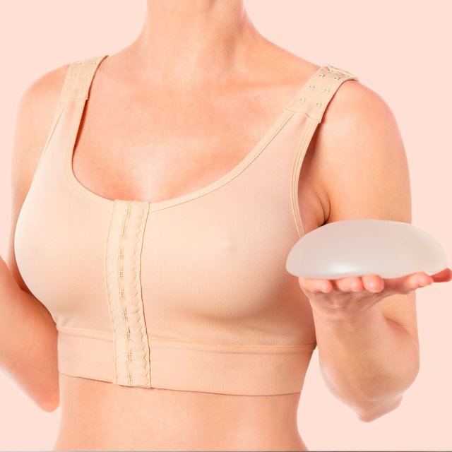 Augmentation mammaire composite